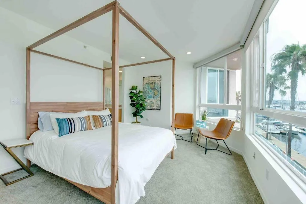 Sunny Condo W/ 2 Story Panoramic Ocean Views Los Angeles 0*,
